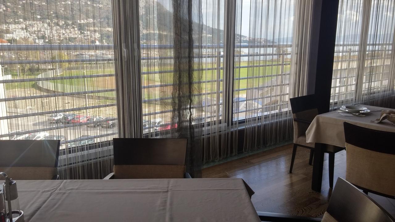 Hotel Diadem Оміш Екстер'єр фото